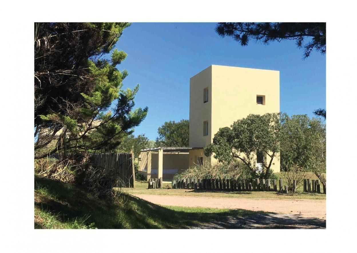 La Sarracena - Punta de Piedra