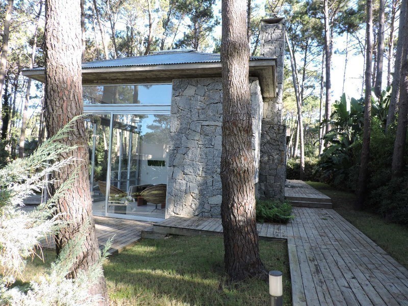Majilis - Laguna Blanca - foto 2