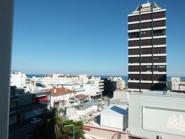 Lux Tower 302 o 402 - foto 11
