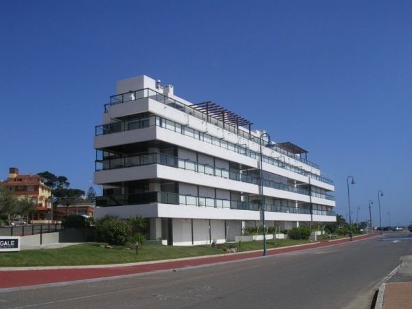 La Cigale 001