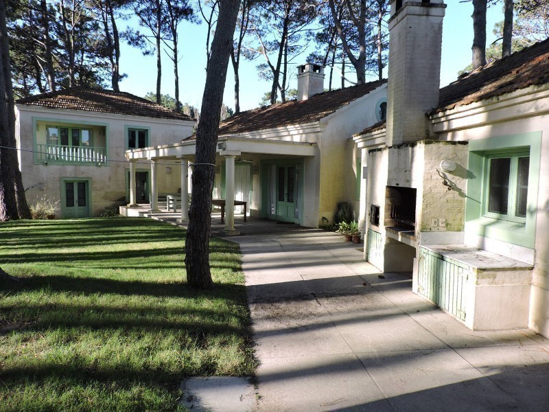 El Pueblito - Laguna Blanca - foto 2