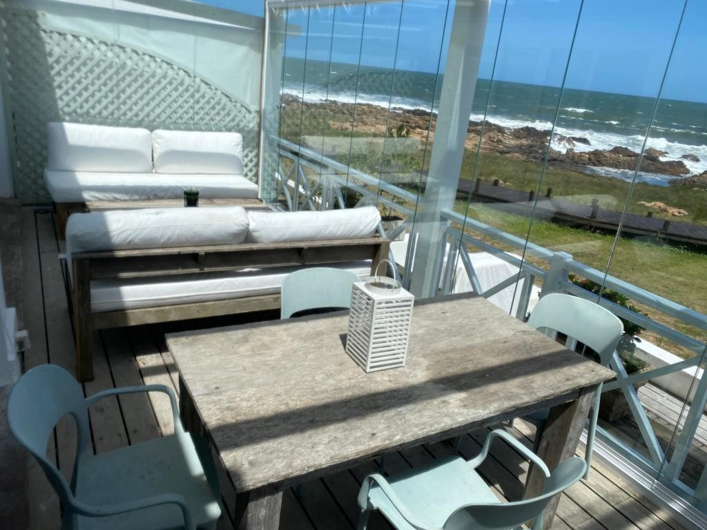 Apartamento en Montoya frente al mar.