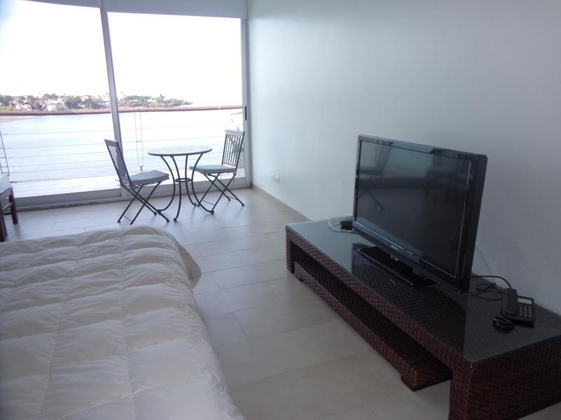Delamar 402 Torre 1 primera linea - foto 9