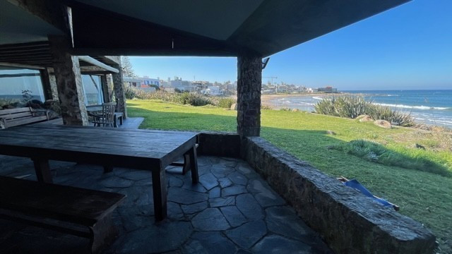 Casa de Piedra Primera Linea - foto 23