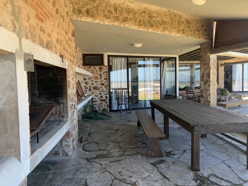 Casa de Piedra Primera Linea - foto 21