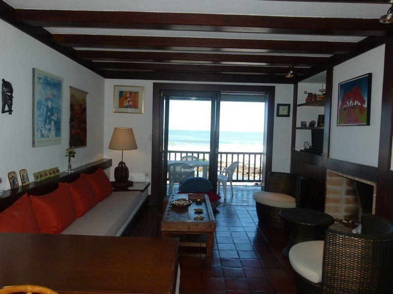 Farallon 105