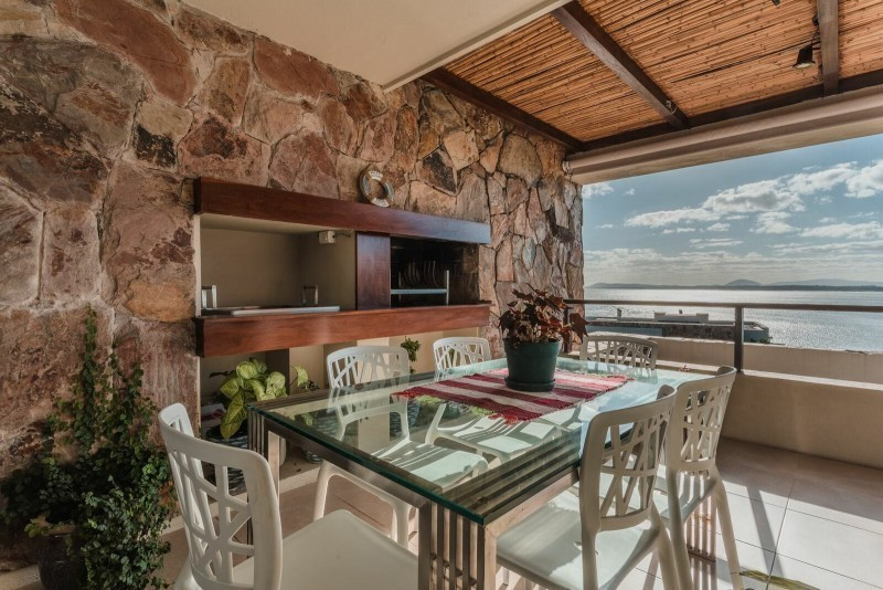 QUARTIER PUNTA BALLENA DPTO 312