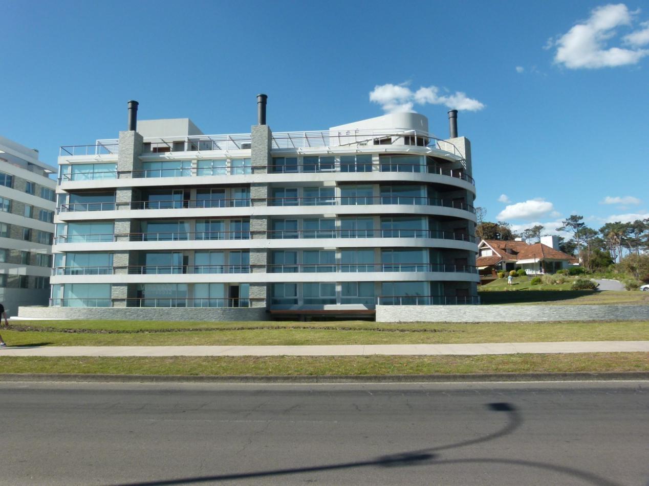 Departamento en primera linea en Mansa