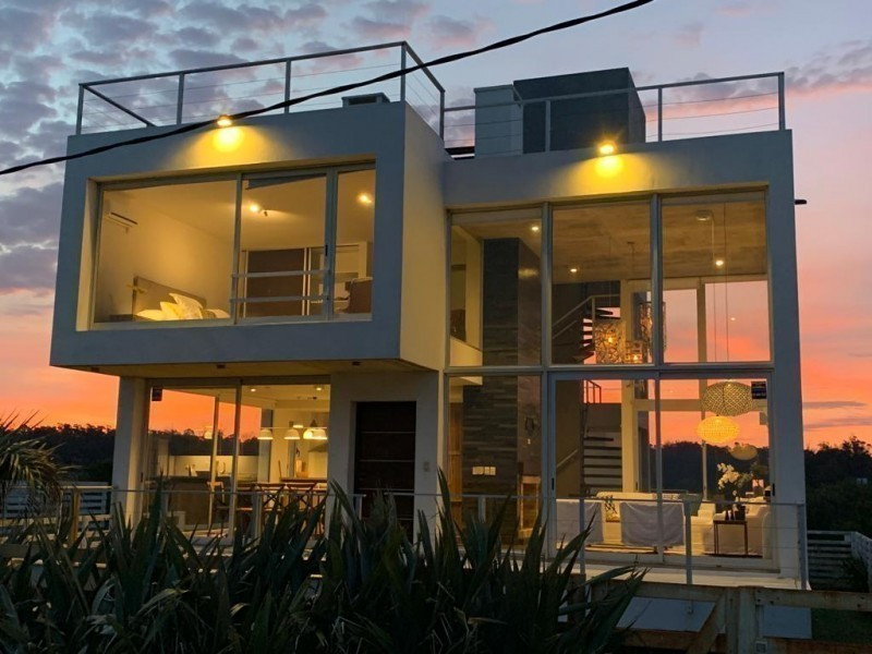 Lagoon House