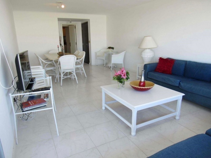 Esturion Uno 107 Penthouse