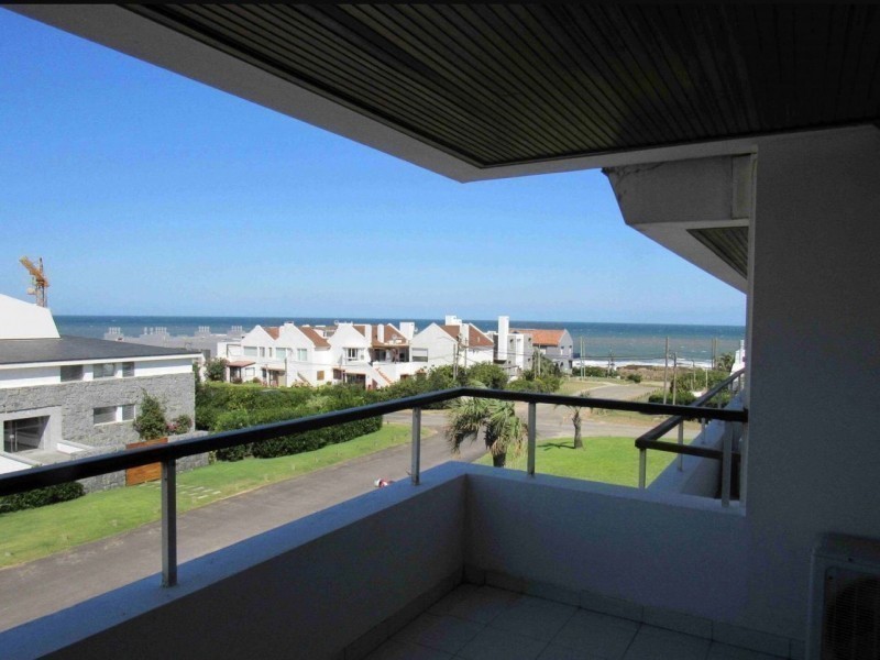 Esturion Uno 107 Penthouse - foto 3