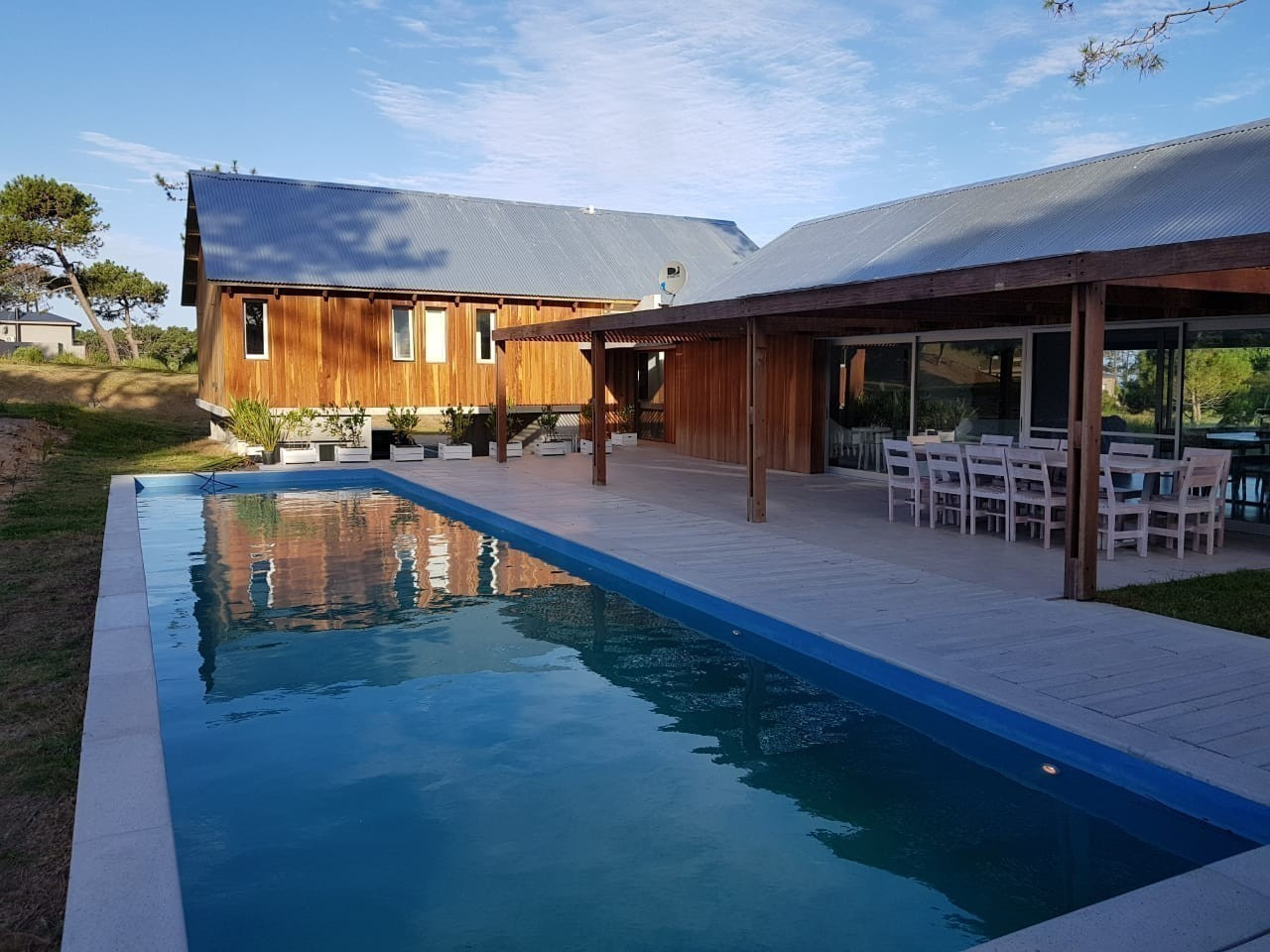 Muy linda casa de 5 suites en Pinar del Faro