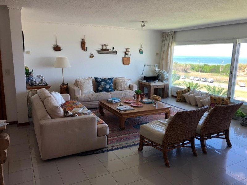 Sea House Garden - 303