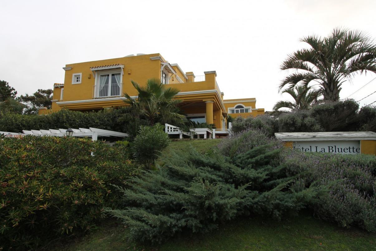 Hotel en Montoya