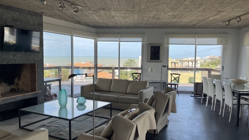 Casa Gris