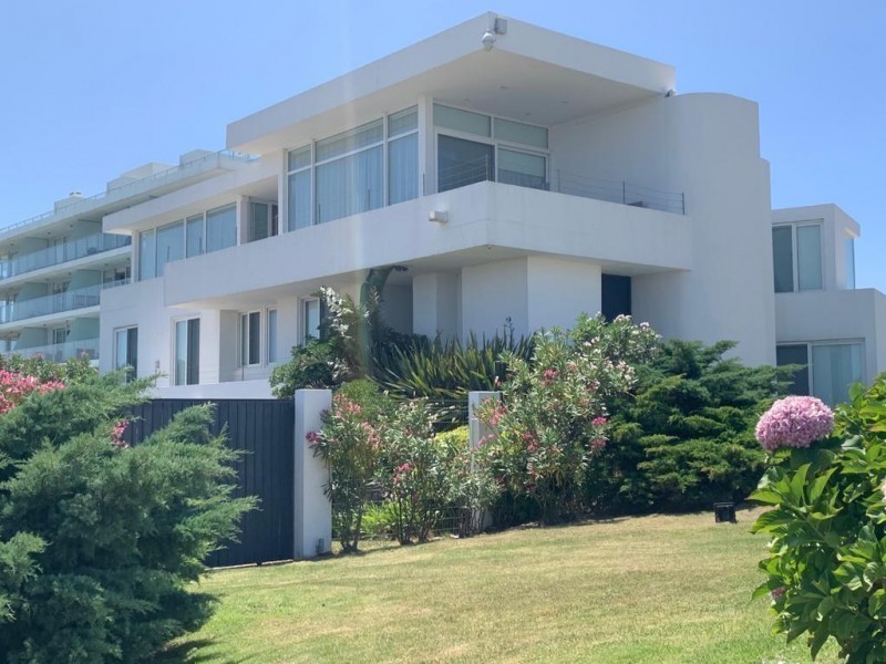 Waterfront Pda 36 Primera linea