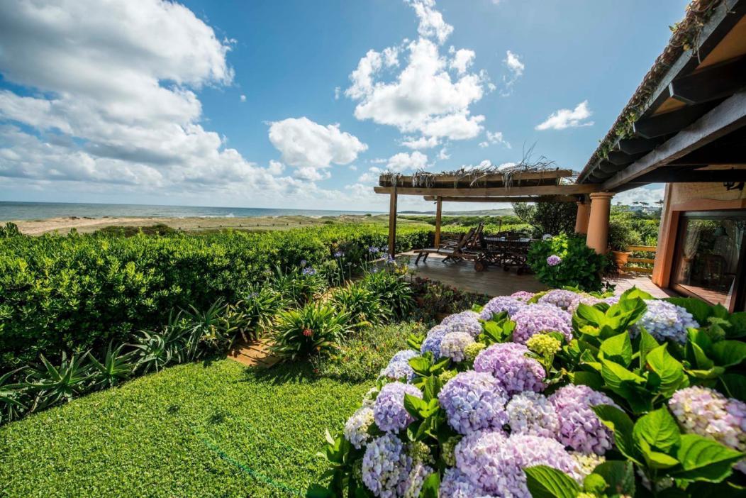 Espectacular casa sobre el mar en venta y alquiler