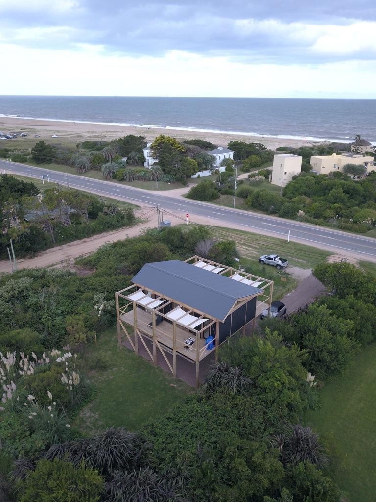Lindisima casa a estrenar en Altos de Punta Piedras