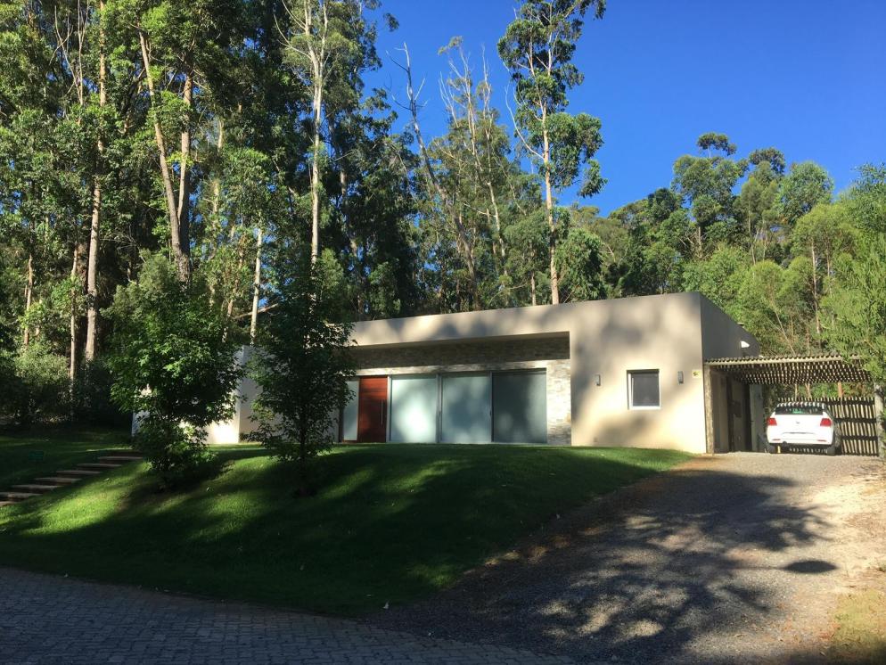 Moderna casa en Village de Solanas