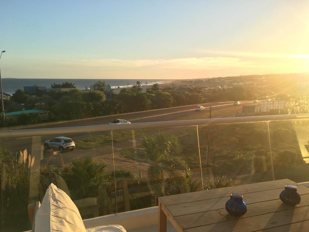 Muy lindo departamento en manantiales con vista al mar