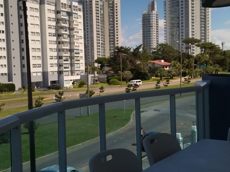Casino Tower dpto 202 - foto 2