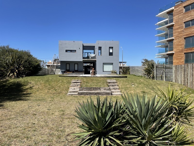 Casa Buda Manantiales