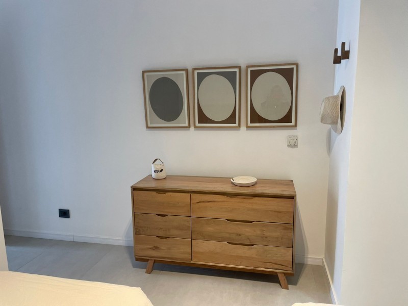 Sense 1 206 - foto 22
