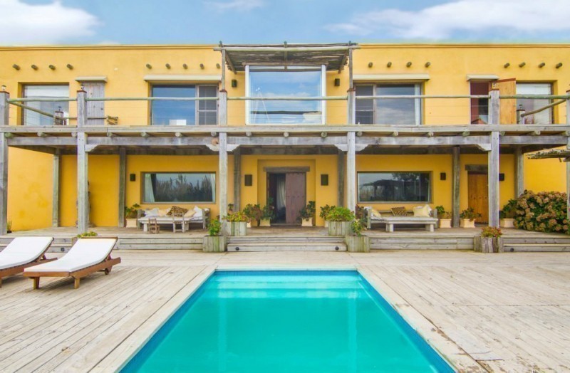 Espectacular casa en venta y en alquiler en altos Punta Piedras