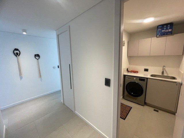Sense 1 304 - foto 19