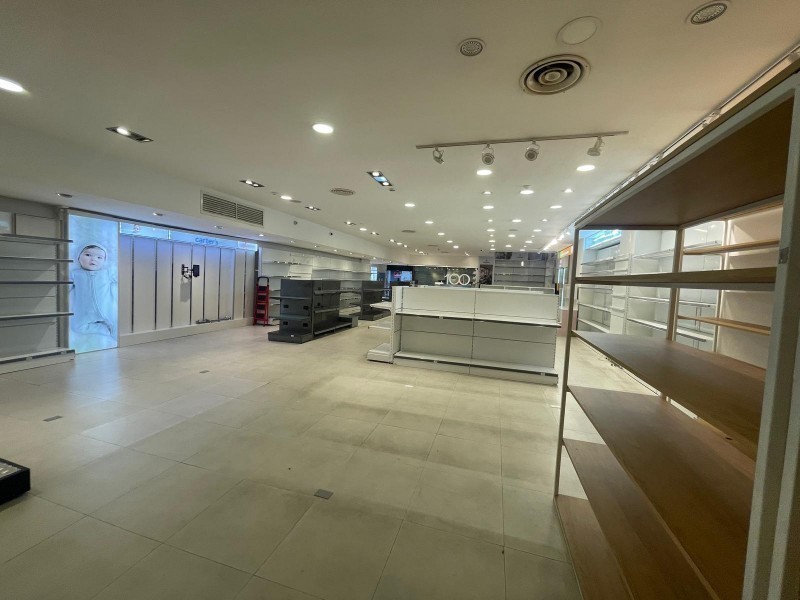 LOCAL COMERCIAL EN CENTRO - foto 7