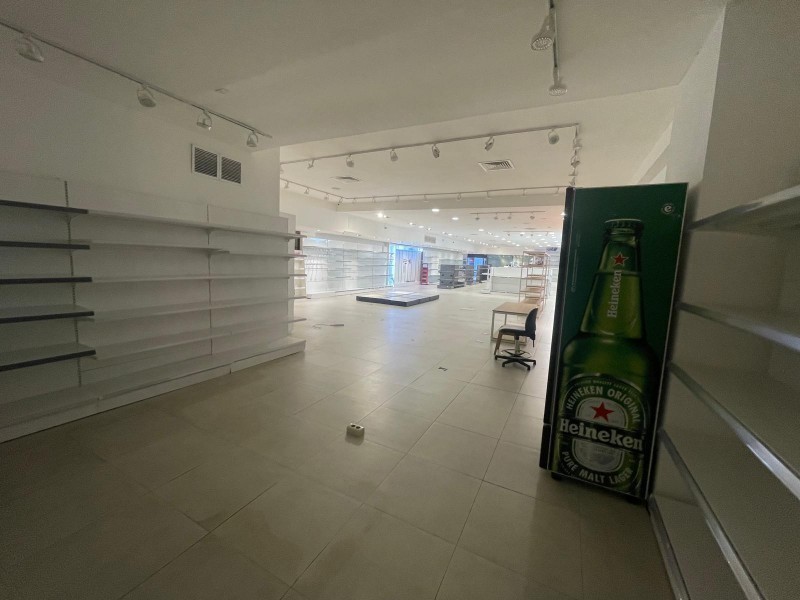LOCAL COMERCIAL EN CENTRO - foto 2