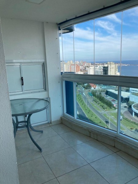 Casino Tower 2102