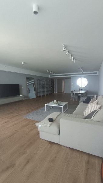 Trump 1203 colega - foto 1